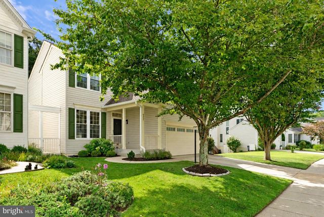 6547 CREEK RUN DR, Centreville, VA 20121