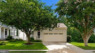 6547 CREEK RUN DR, Centreville, VA 20121