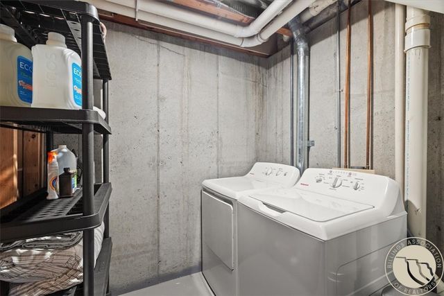 626 S 38th Street W 13, Billings, MT 59102