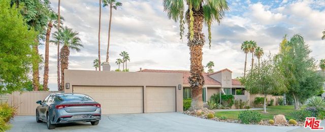 1592 S Compadre Road, Palm Springs, CA 92264