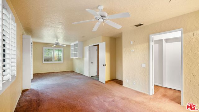 1592 S Compadre Road, Palm Springs, CA 92264