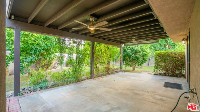 1592 S Compadre Road, Palm Springs, CA 92264