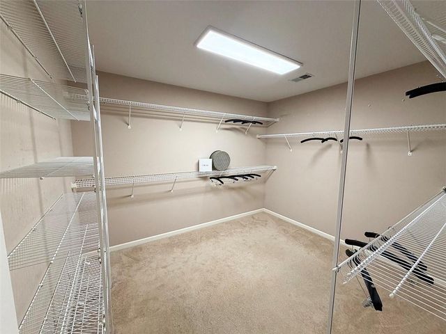 3796 SW Boulder Drive, Lee's Summit, MO 64082