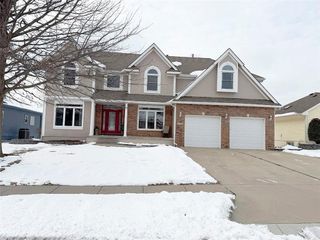 3796 SW Boulder Drive, Lee's Summit, MO 64082