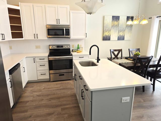 11629 Prospect Curve, Woodbury, MN 55129