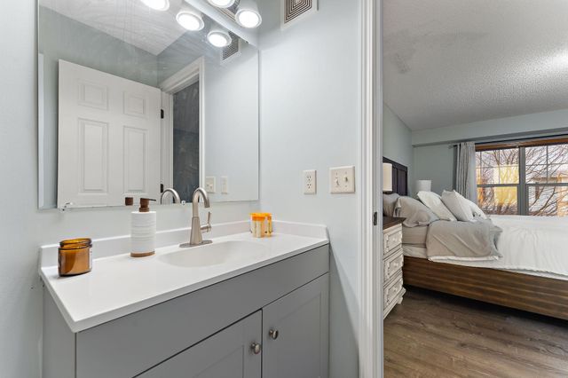 11629 Prospect Curve, Woodbury, MN 55129