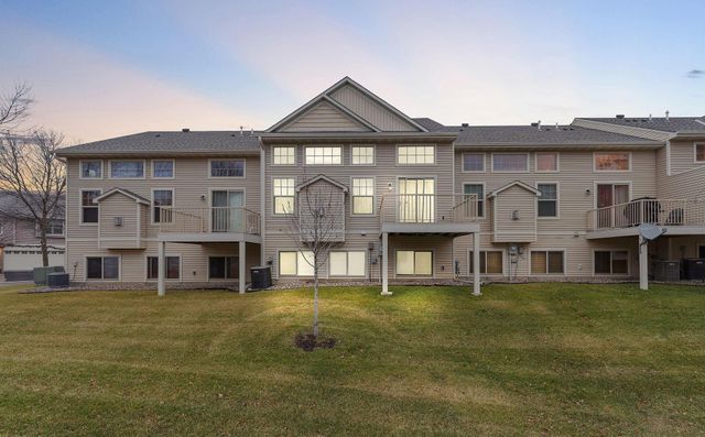 11629 Prospect Curve, Woodbury, MN 55129