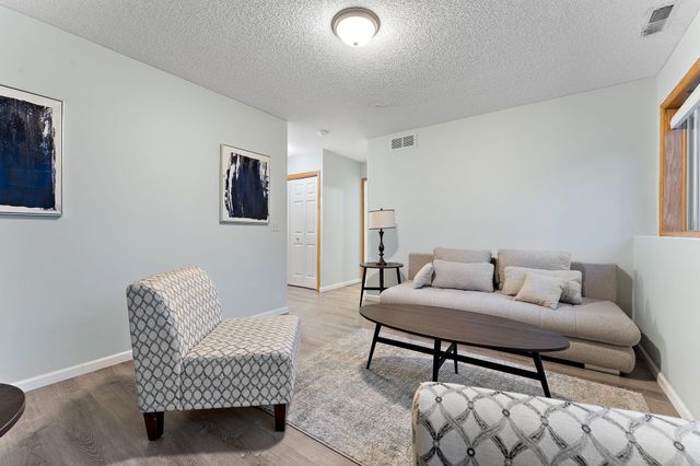 11629 Prospect Curve, Woodbury, MN 55129