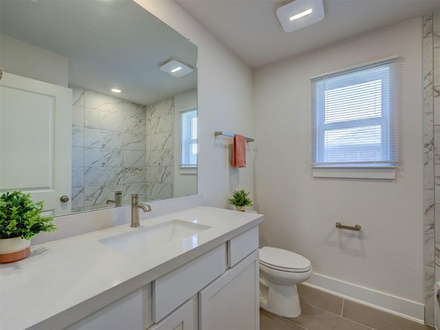153 Milam Creek DR, Kyle, TX 78640