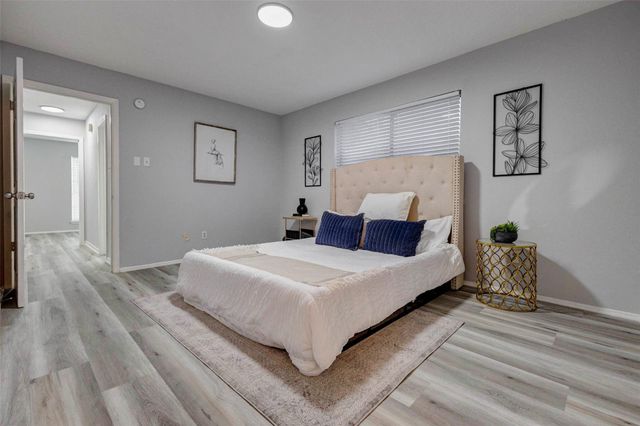 7006 Pickett Drive, Richmond, TX 77469