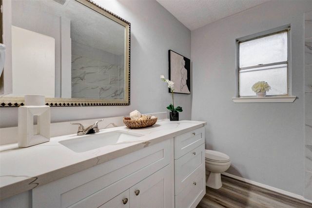 7006 Pickett Drive, Richmond, TX 77469