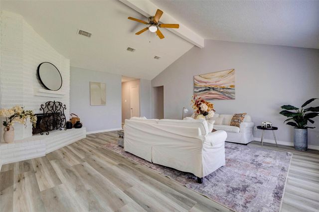 7006 Pickett Drive, Richmond, TX 77469