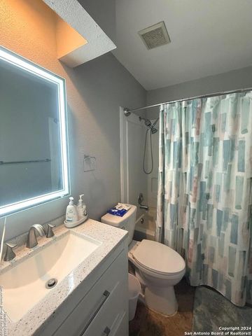 3401 Cliffside, Schertz, TX 78108