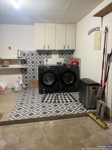 3401 Cliffside, Schertz, TX 78108