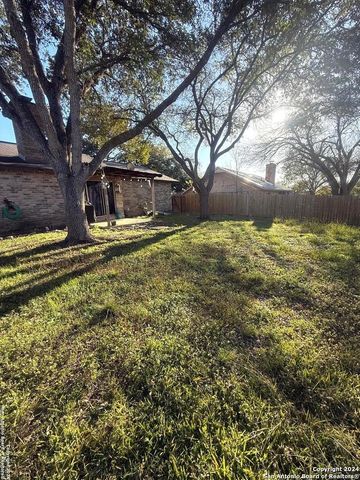 3401 Cliffside, Schertz, TX 78108