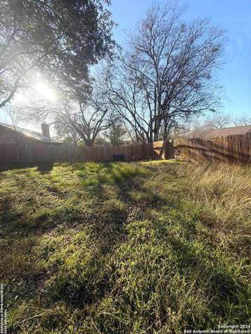 3401 Cliffside, Schertz, TX 78108