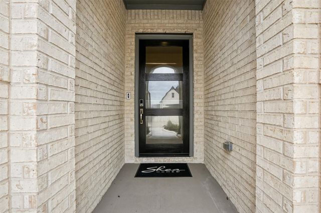 1211 Berry Brook Drive, Missouri City, TX 77459