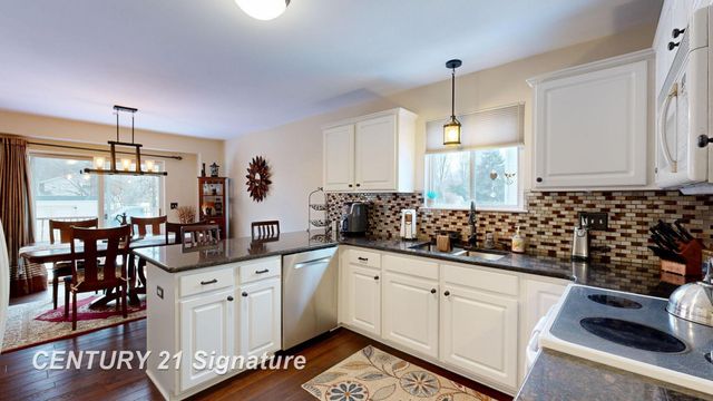 11404 Grand Oaks Drive, Clio, MI 48420