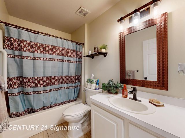 11404 Grand Oaks Drive, Clio, MI 48420