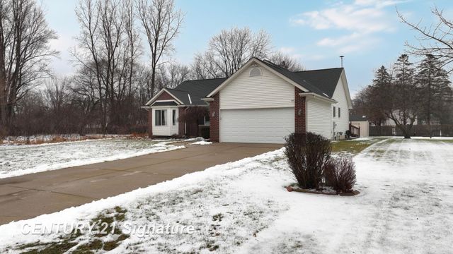 11404 Grand Oaks Drive, Clio, MI 48420