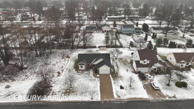 11404 Grand Oaks Drive, Clio, MI 48420