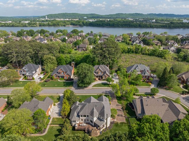 1282 Enclave Road, Chattanooga, TN 37415