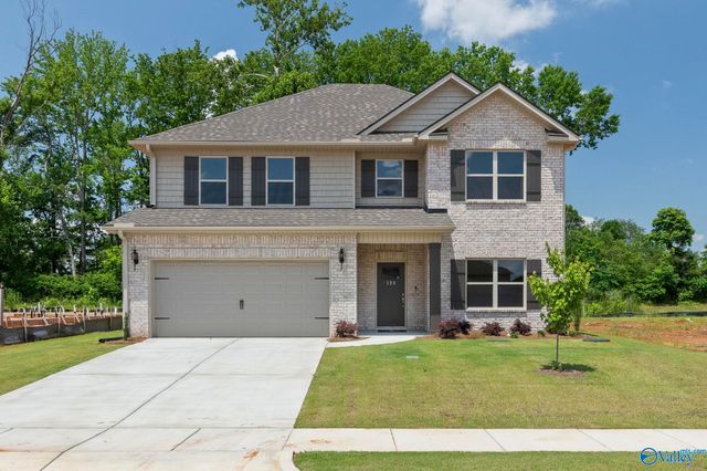 135 Hillis Lane, Hazel Green, AL 35750