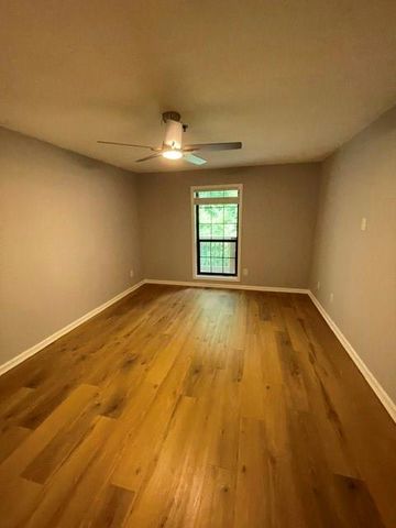 2697 Vinings Central Drive SE, Atlanta, GA 30339