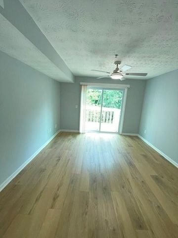 2697 Vinings Central Drive SE, Atlanta, GA 30339