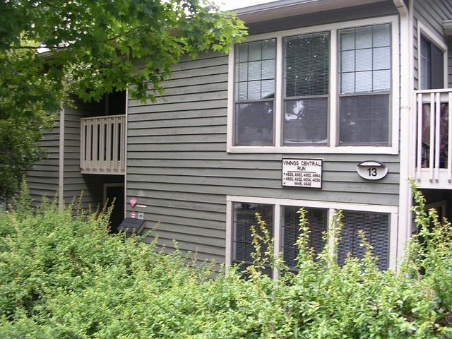 2697 Vinings Central Drive SE, Atlanta, GA 30339