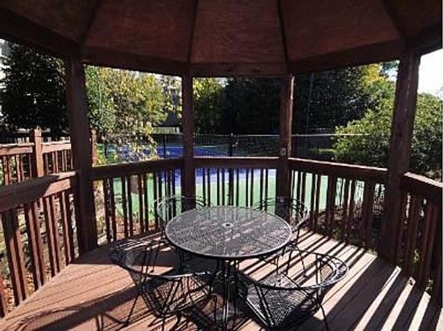 2697 Vinings Central Drive SE, Atlanta, GA 30339