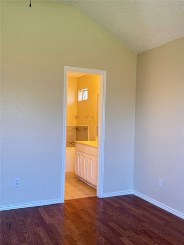 6212 Brookhaven Trail, Arlington, TX 76001