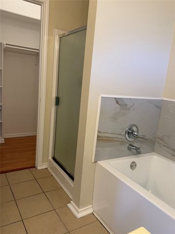 6212 Brookhaven Trail, Arlington, TX 76001