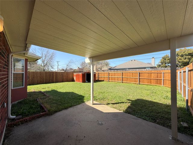 6212 Brookhaven Trail, Arlington, TX 76001