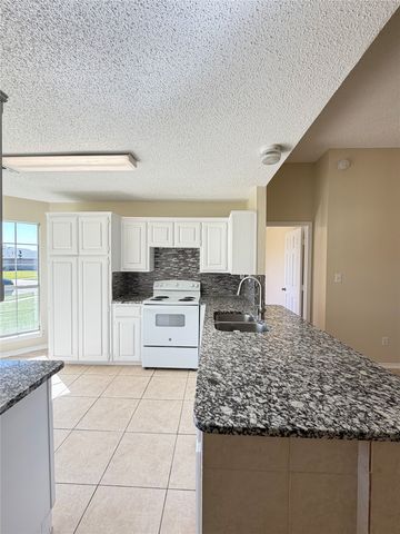 6212 Brookhaven Trail, Arlington, TX 76001