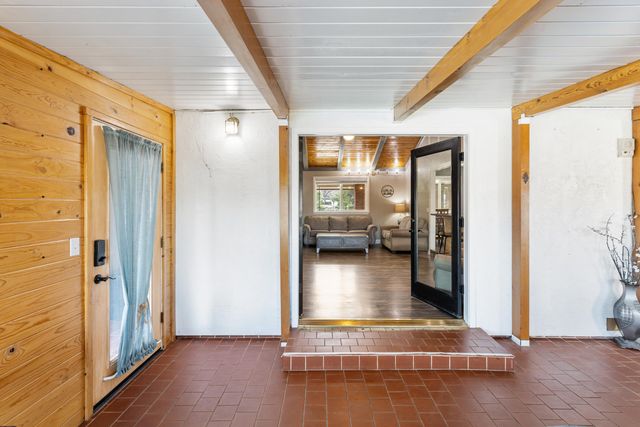 8641 Redbank Road, Redding, CA 96001