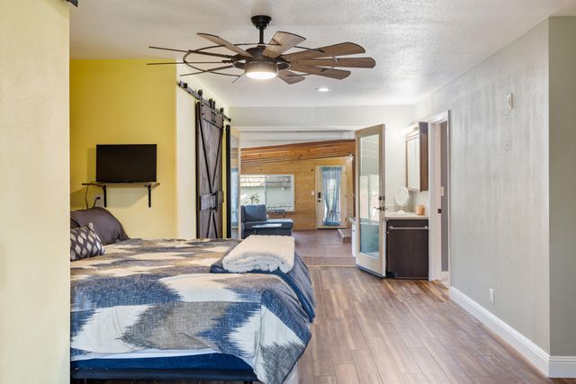 8641 Redbank Road, Redding, CA 96001