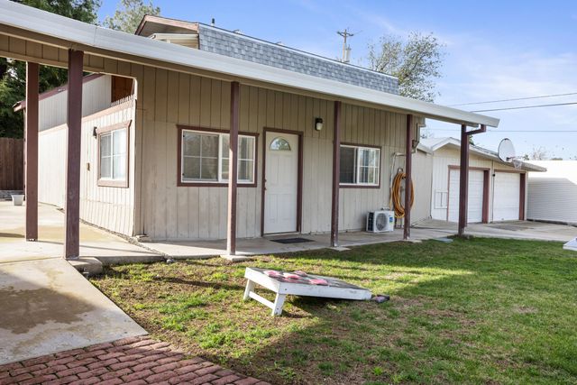 8641 Redbank Road, Redding, CA 96001