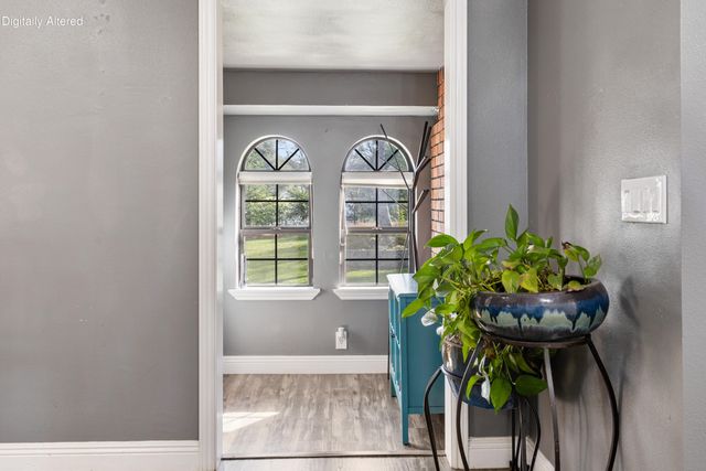 8641 Redbank Road, Redding, CA 96001