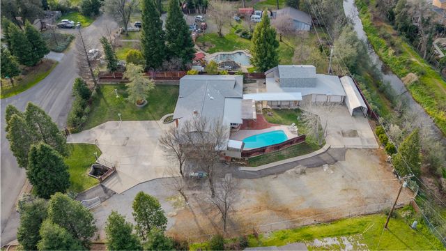 8641 Redbank Road, Redding, CA 96001