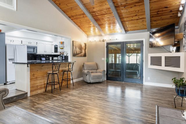 8641 Redbank Road, Redding, CA 96001