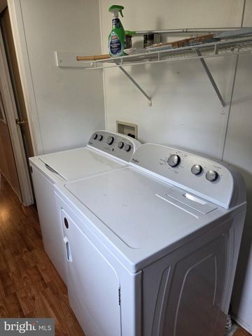 86 HEADSTART LN, Dover, DE 19901