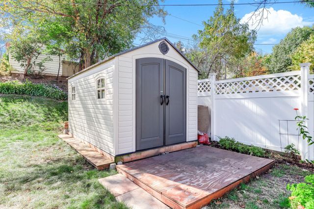 1194 Englewood Avenue, Saint Paul, MN 55104