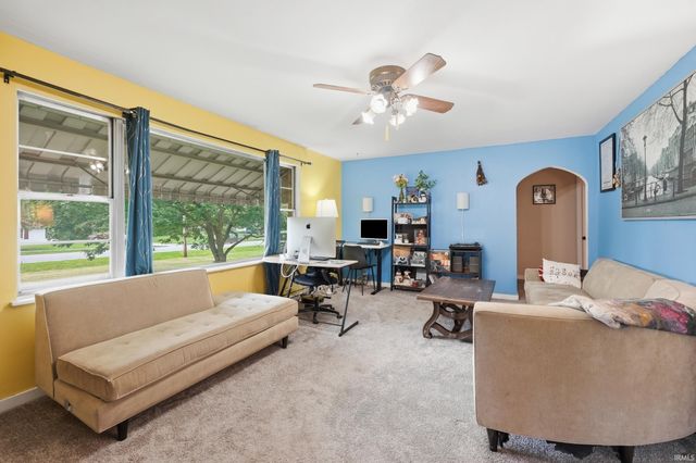 4214 Reed Road, Fort Wayne, IN 46815