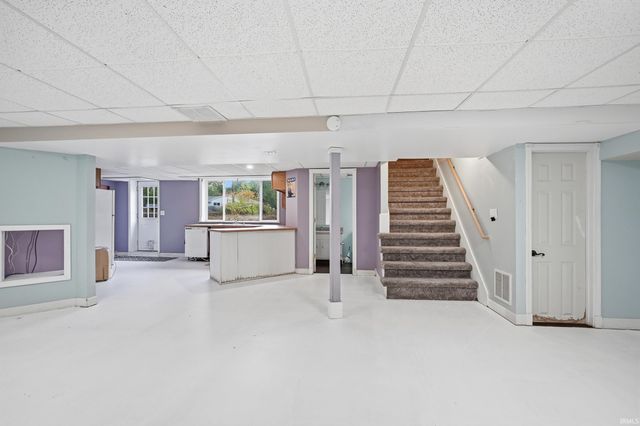 4214 Reed Road, Fort Wayne, IN 46815