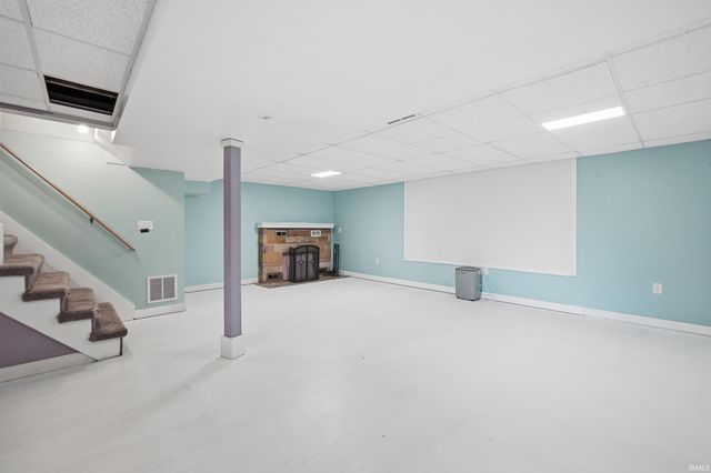 4214 Reed Road, Fort Wayne, IN 46815