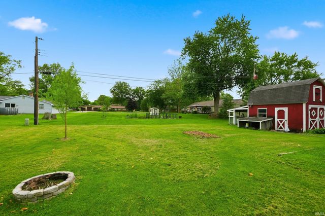 4214 Reed Road, Fort Wayne, IN 46815