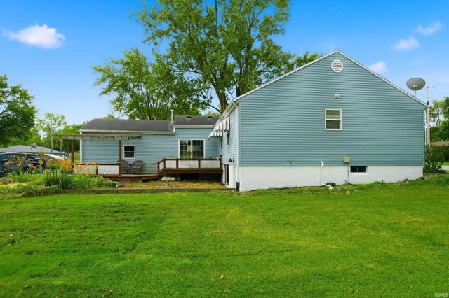 4214 Reed Road, Fort Wayne, IN 46815