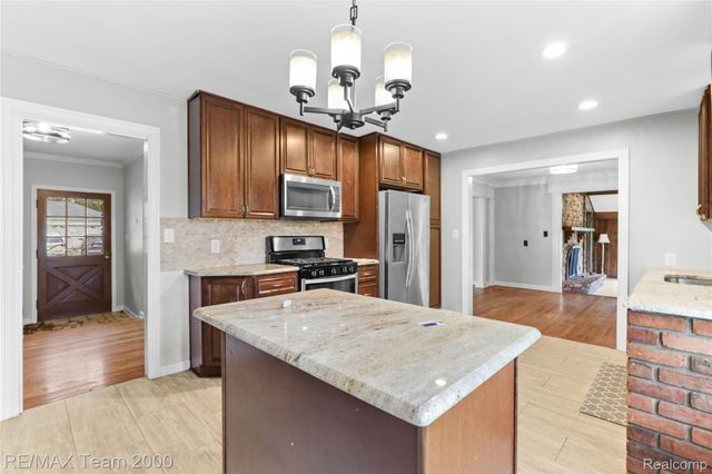 1445 Belmont Street, Dearborn, MI 48128