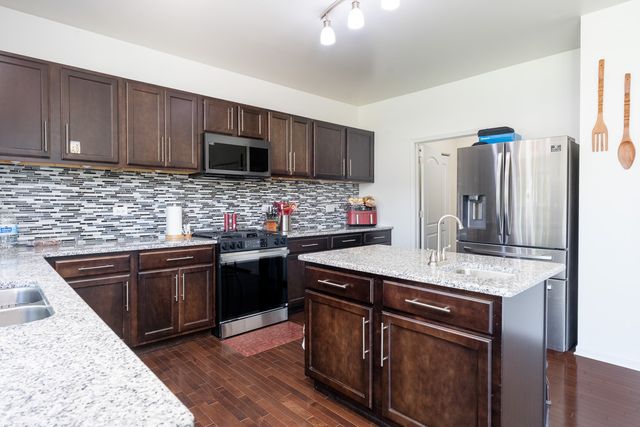 7108 Carbuck Court, Joliet, IL 60431
